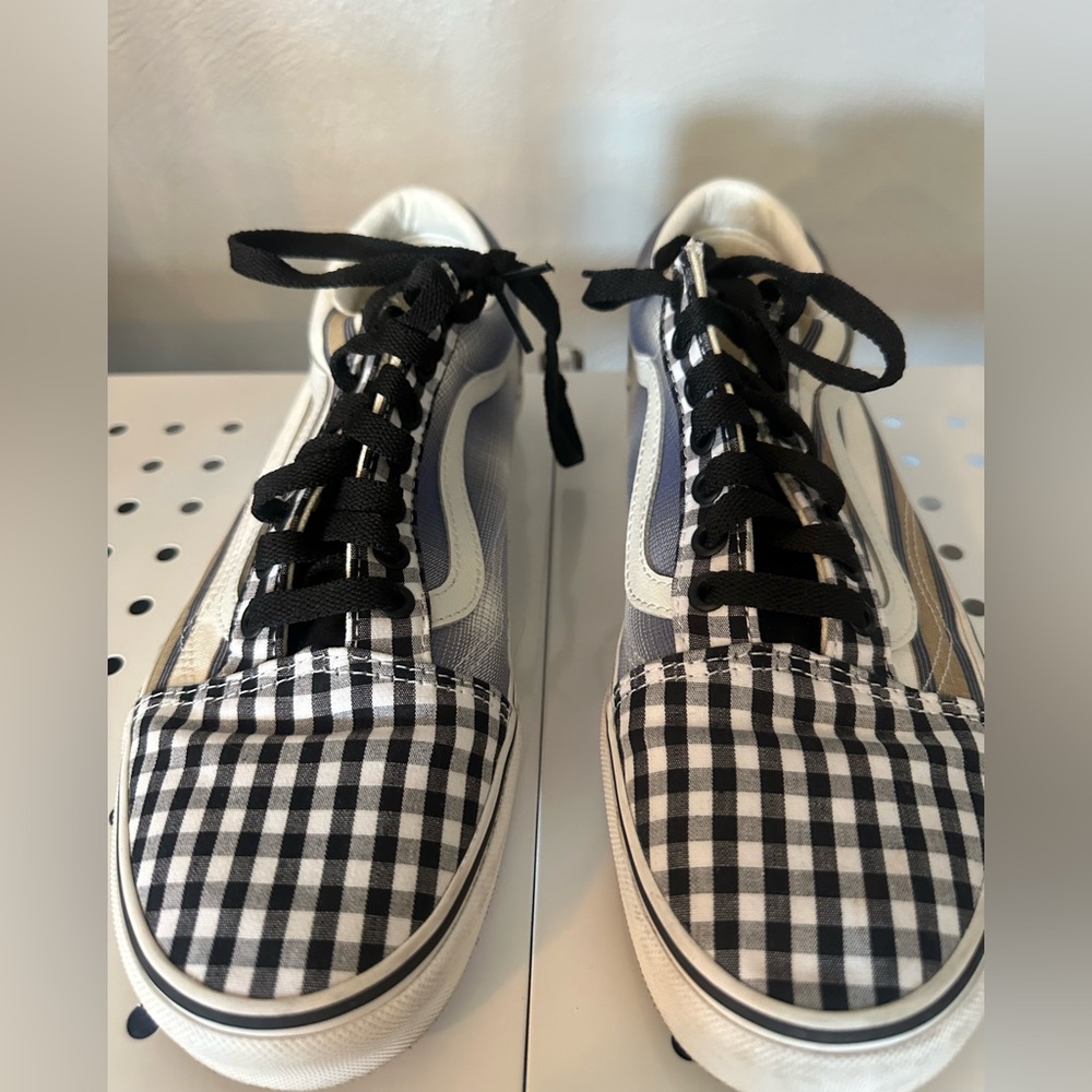 Black and White Checkered Sneakers
Men’s